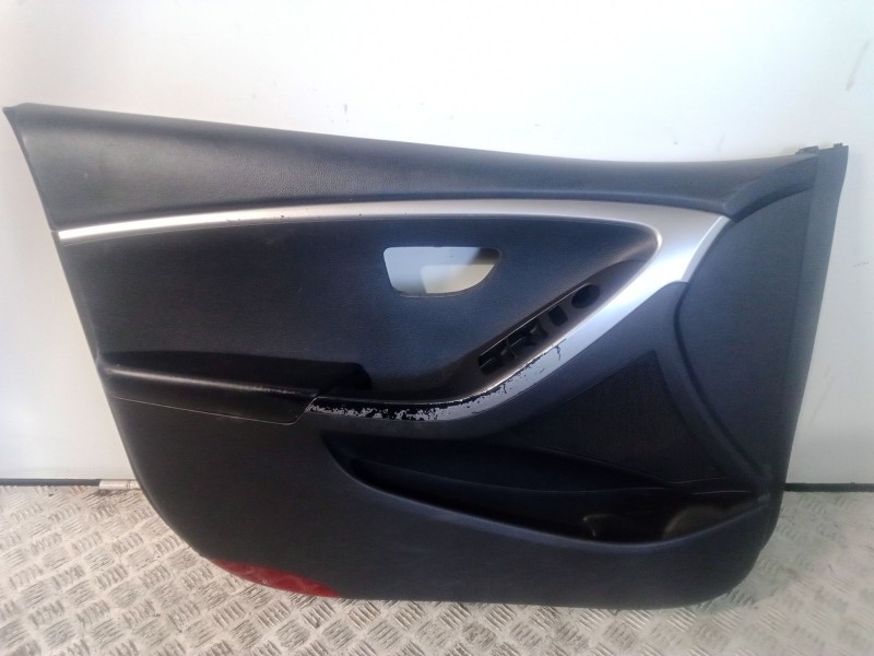 Recambio de guarnecido puerta delantera izquierda para hyundai i30 (gd) 1.4 crdi referencia OEM IAM   