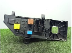 Recambio de caja reles / fusibles para opel vectra c (z02) 1.9 cdti (f69) referencia OEM IAM 13223678 - 518897004  