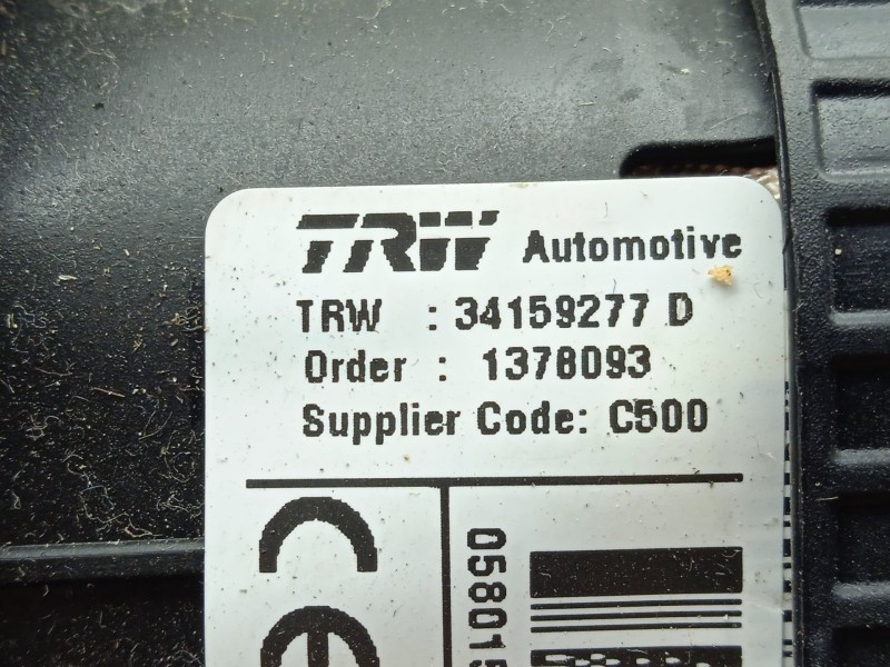 Recambio de airbag delantero izquierdo para iveco daily vi furgoneta 33s12, 35s12, 35c12 referencia OEM IAM 05801561543  TRW