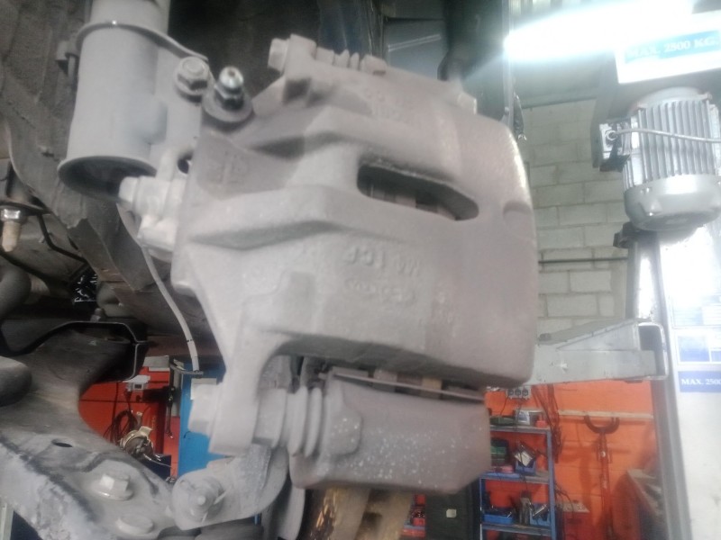 Recambio de pinza freno delantera izquierda para hyundai ix35 (lm, el, elh) 1.7 crdi referencia OEM IAM   