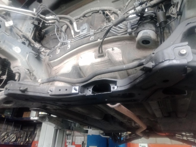 Recambio de puente delantero para hyundai ix35 (lm, el, elh) 1.7 crdi referencia OEM IAM   