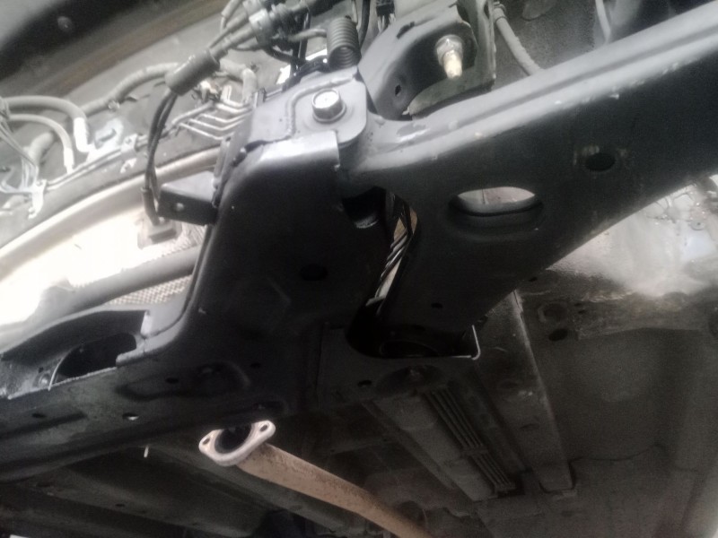Recambio de puente delantero para hyundai ix35 (lm, el, elh) 1.7 crdi referencia OEM IAM   