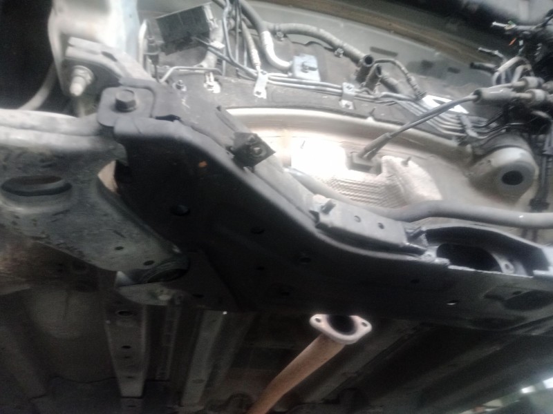Recambio de puente delantero para hyundai ix35 (lm, el, elh) 1.7 crdi referencia OEM IAM   
