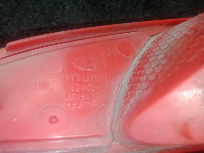 Recambio de faro antiniebla trasero derecho para hyundai ix35 (lm, el, elh) 1.7 crdi referencia OEM IAM 924052Y3  