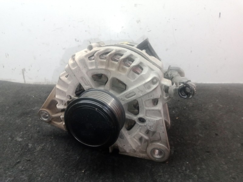 Recambio de alternador para hyundai ix35 (lm, el, elh) 1.7 crdi referencia OEM IAM 373002A850 - 2611067  
