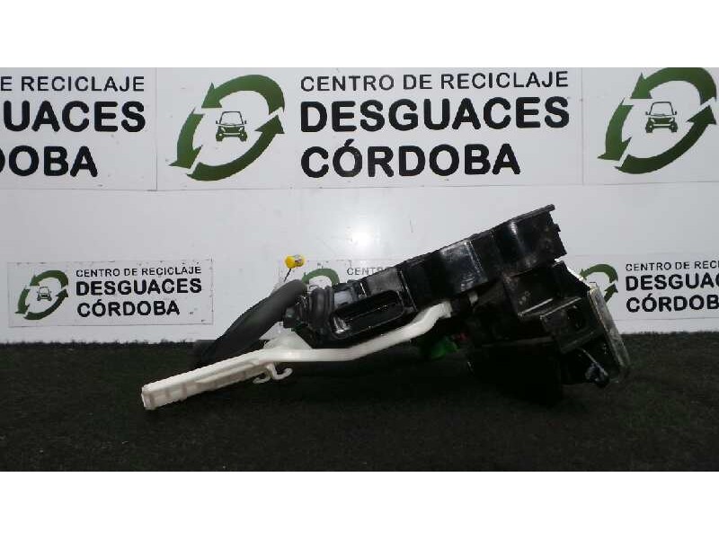Recambio de cerradura puerta delantera derecha para kia carens ( ) 1.7 crdi cat referencia OEM IAM 81320A4010 5.PINES 