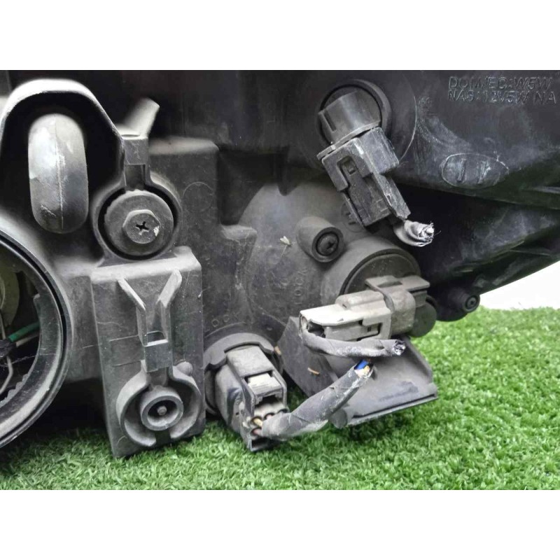 Recambio de faro derecho para kia cerato 1.6 crdi referencia OEM IAM SINREFERENCIA 07-09 