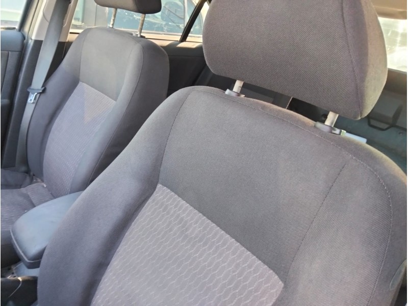 Recambio de asiento delantero izquierdo para ford mondeo iii (b5y) 2.0 16v tddi / tdci referencia OEM IAM   