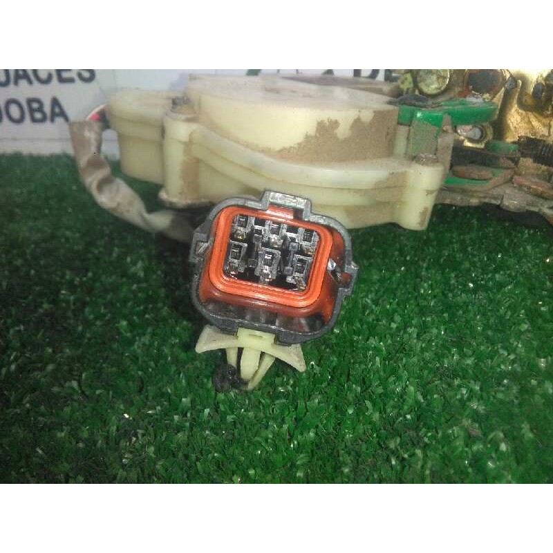 Recambio de cerradura puerta delantera derecha para kia sorento 2.5 crdi referencia OEM IAM  6.PINES 