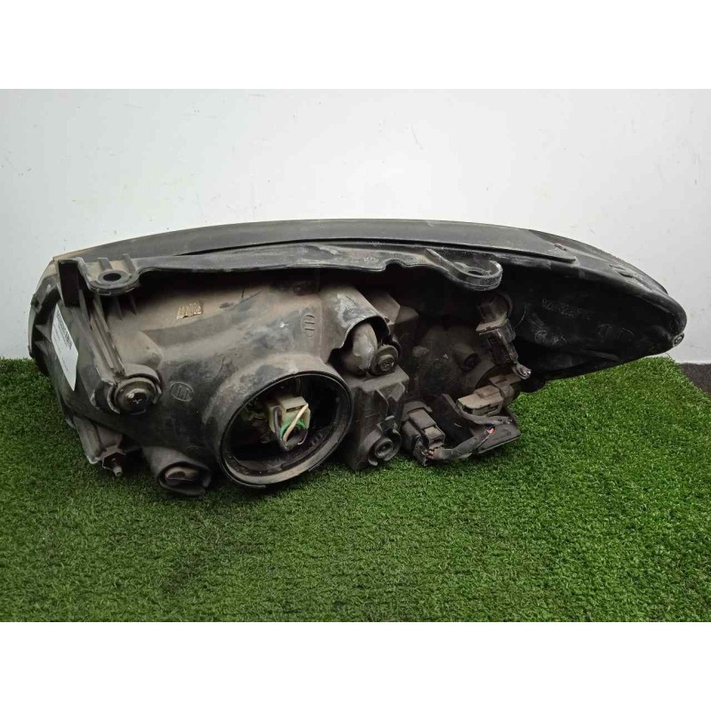 Recambio de faro derecho para kia cerato 1.6 crdi referencia OEM IAM SINREFERENCIA 07-09 