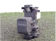 Recambio de mando elevalunas delantero derecho para toyota yaris 1.4 turbodiesel cat referencia OEM IAM   