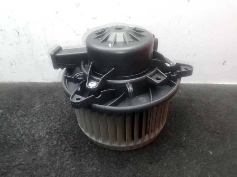 Recambio de motor calefaccion para opel insignia a (g09) 2.0 cdti (68) referencia OEM IAM 5242673401  