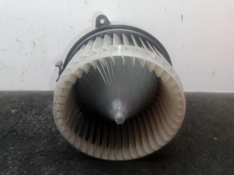 Recambio de motor calefaccion para opel insignia a (g09) 2.0 cdti (68) referencia OEM IAM 5242673401  