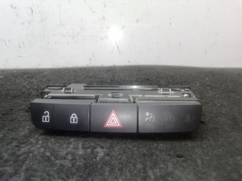 Recambio de warning para opel insignia a (g09) 2.0 cdti (68) referencia OEM IAM 13324594 ALPS 