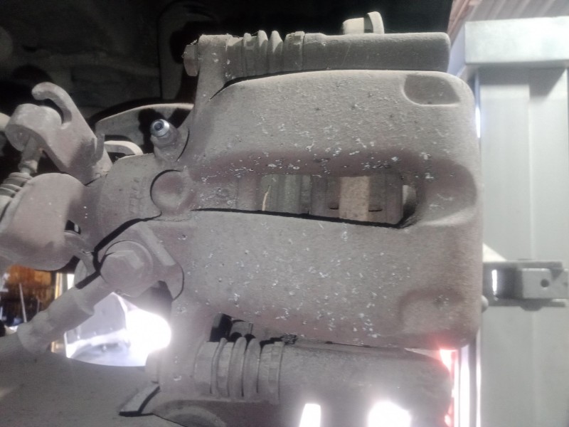 Recambio de pinza freno trasera derecha para opel insignia a (g09) 2.0 cdti (68) referencia OEM IAM   