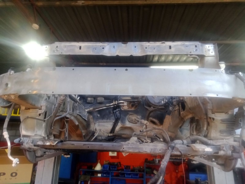 Recambio de refuerzo paragolpes delantero para opel insignia a (g09) 2.0 cdti (68) referencia OEM IAM   