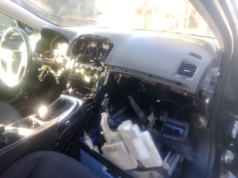 Recambio de salpicadero para opel insignia a (g09) 2.0 cdti (68) referencia OEM IAM   