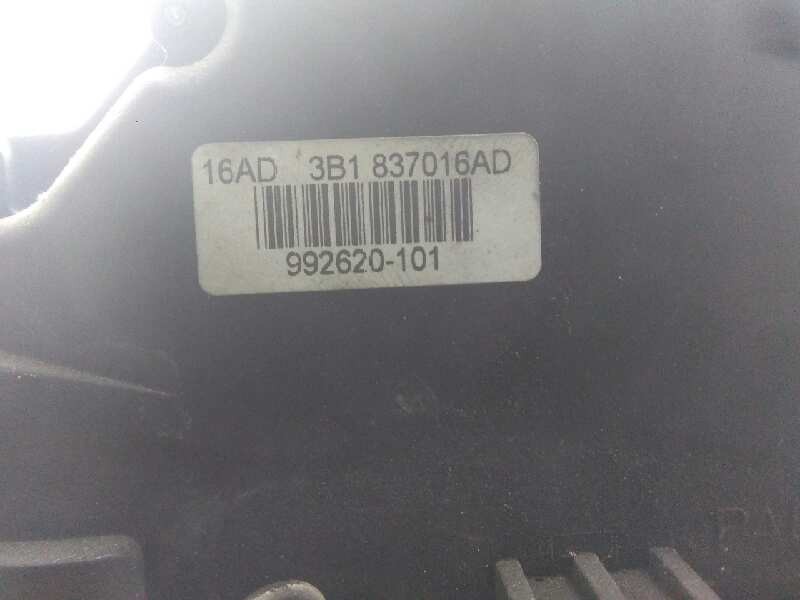Recambio de cerradura puerta delantera derecha para skoda superb (3u4) 1.9 tdi referencia OEM IAM 3B1837016B CONECTOR.NEGRO ELEC
