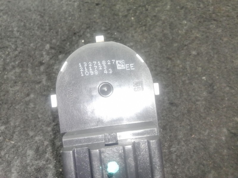 Recambio de mando retrovisor para opel insignia a (g09) 2.0 cdti (68) referencia OEM IAM 13271827 TRW 