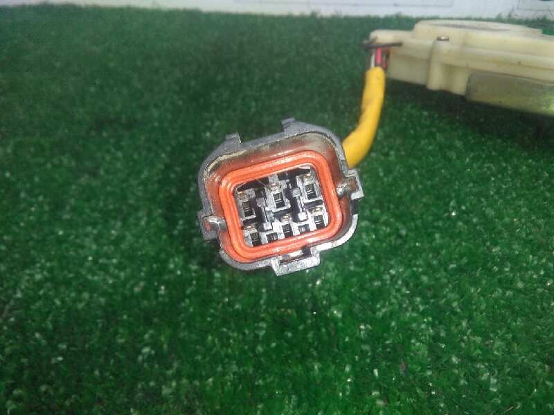 Recambio de cerradura puerta trasera izquierda para kia sorento 2.5 crdi referencia OEM IAM  6.PINES 