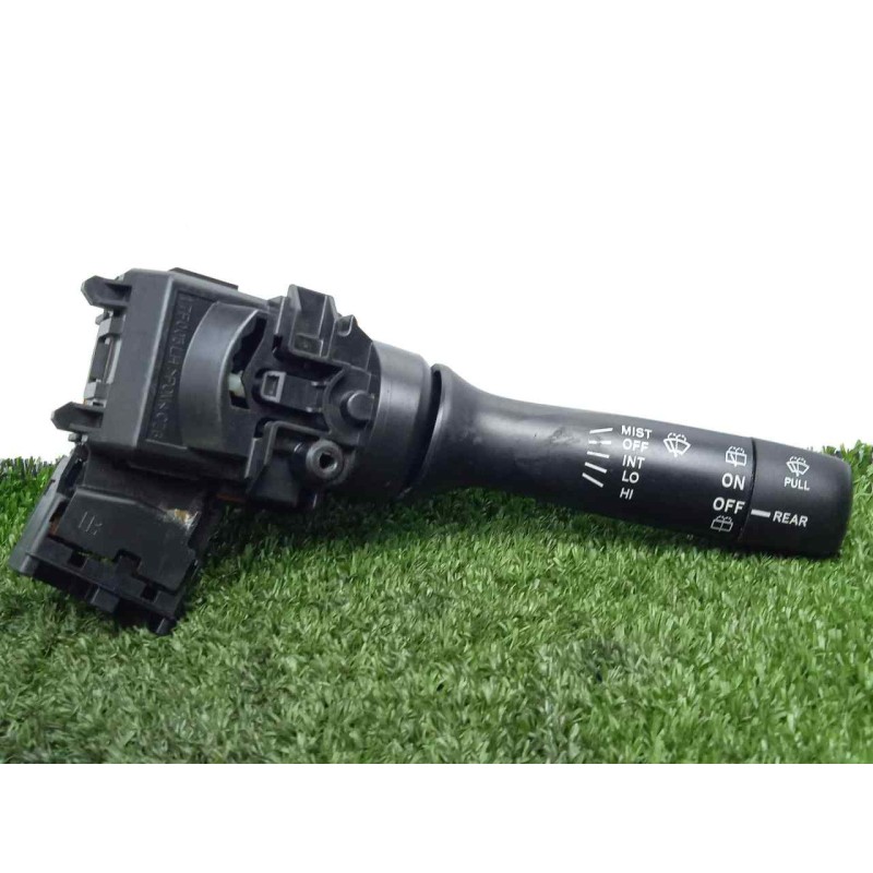 Recambio de mando limpia para toyota yaris 1.4 turbodiesel cat referencia OEM IAM 17F003LH LIMPIA TRASERO 9.PIN