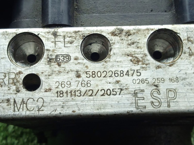 Recambio de abs para iveco daily vi furgoneta 33s14, 35s14, 35c14 referencia OEM IAM 2265106516 - 0265956519 - 5802268475  BOSCH