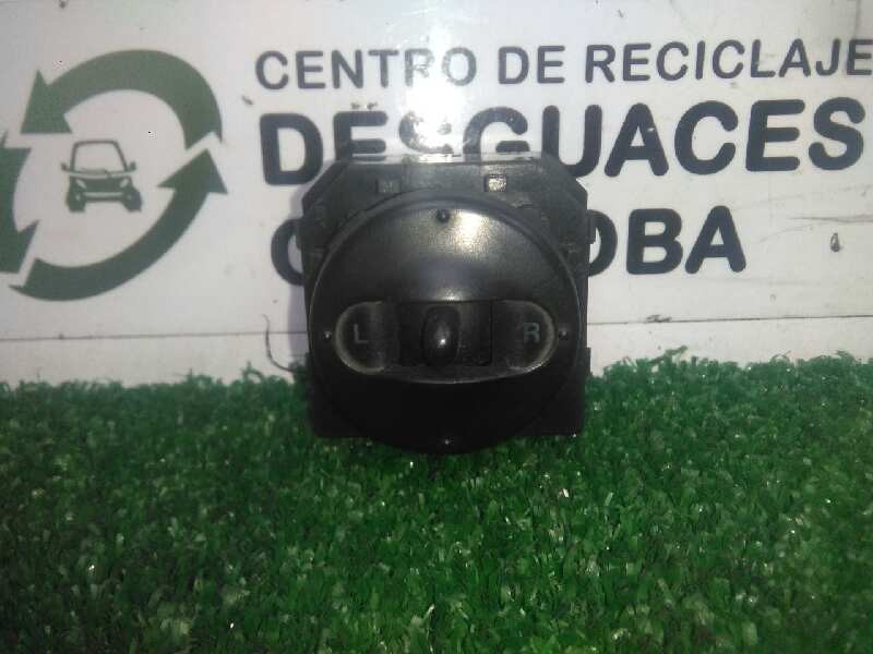 Recambio de mando retrovisor para kia sorento 2.5 crdi referencia OEM IAM SINREFERENCIA 7.PINES 