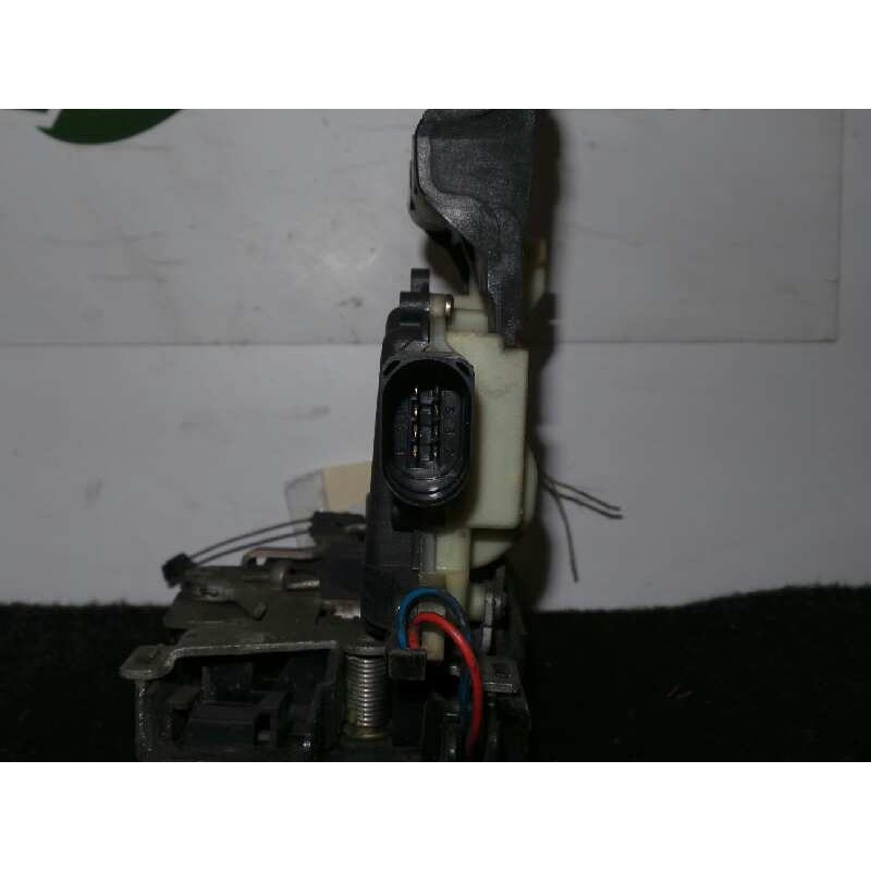 Recambio de cerradura puerta delantera derecha para skoda superb (3u4) 1.9 tdi referencia OEM IAM 3B1837016B CONECTOR.NEGRO ELEC