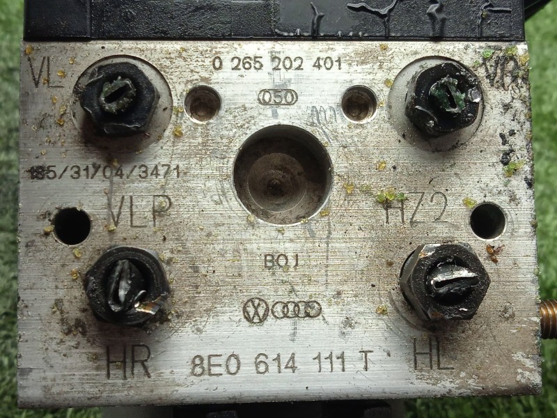 Recambio de abs para audi allroad c5 (4bh) 2.5 tdi quattro referencia OEM IAM 0265202401 - 8E0604111T  