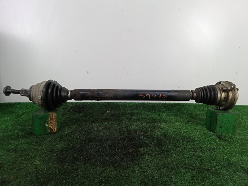 Recambio de transmision delantera derecha para skoda octavia ii (1z3) 2.0 tdi referencia OEM IAM 5K0407272A L795MM 