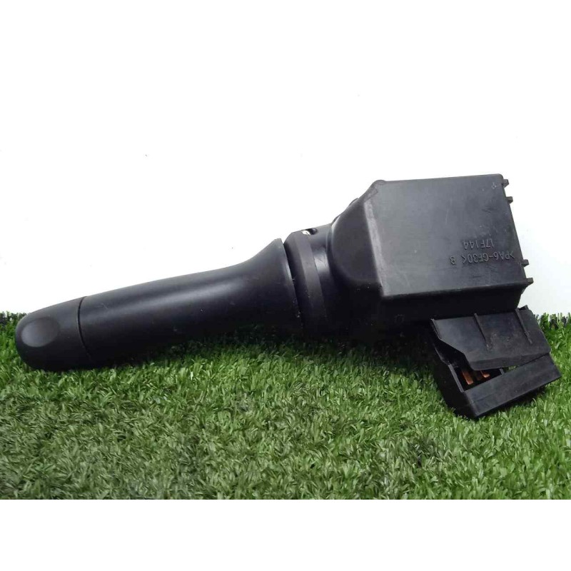 Recambio de mando limpia para toyota yaris 1.4 turbodiesel cat referencia OEM IAM 17F003LH LIMPIA TRASERO 9.PIN