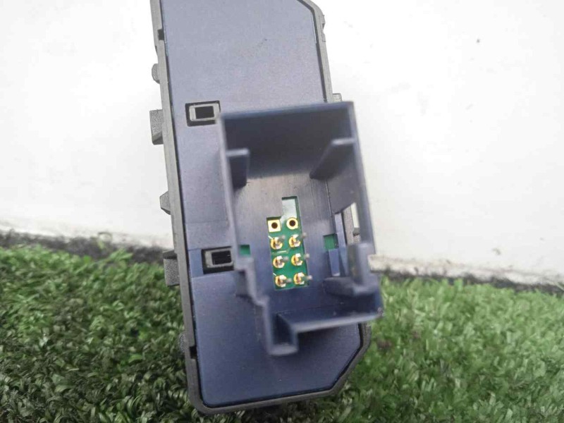 Recambio de interruptor para citroën c5 berlina 2.0 hdi fap referencia OEM IAM 96588884ZD  