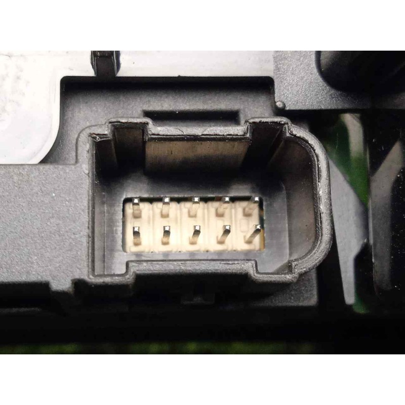 Recambio de cuadro instrumentos para audi a6 berlina (4b2) 2.5 v6 24v tdi referencia OEM IAM 110208806013-4B0919860MX  