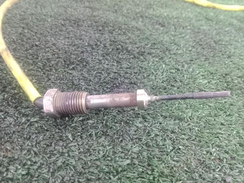 Recambio de sonda lambda para iveco daily vi furgoneta 35s18, 35c18, 40c18, 50c18, 60c18, 65c18, 70c18 referencia OEM IAM  2.CAB