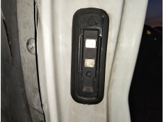 Recambio de cerradura puerta lateral derecha para renault trafic caja cerrada (ab 4.01) 1.9 diesel referencia OEM IAM    2