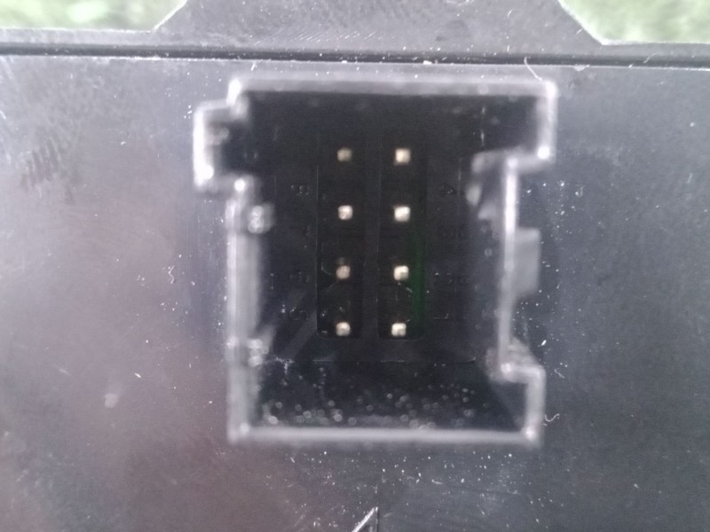 Recambio de mando elevalunas delantero izquierdo para iveco daily vi furgoneta 33s16, 35s16, 35c16, 40c16, 50c16 referencia OEM 