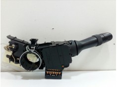 Recambio de mando luces para toyota yaris 1.4 turbodiesel cat referencia OEM IAM 17F001  PA6G730 2