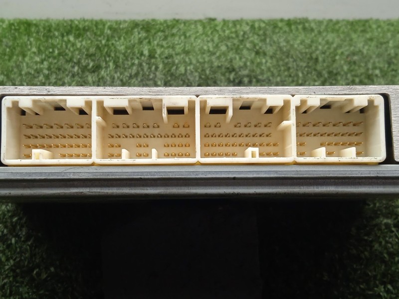 Recambio de centralita motor uce para toyota avensis (_t25_) 2.0 d-4d (adt250_) referencia OEM IAM 8966105A41 - MB1758009500 A4 