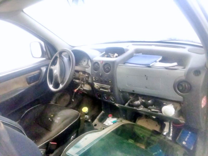 peugeot partner furgoneta/monovolumen (5_, g_) del año 2003