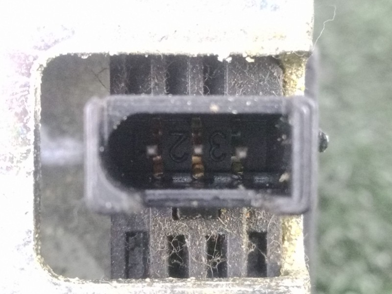 Recambio de cerradura maletero / porton para seat leon (1m1) 1.9 tdi referencia OEM IAM 6L6827505A 3.PINES 