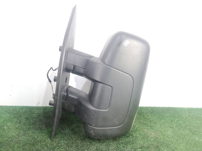Recambio de retrovisor izquierdo para iveco daily vi furgoneta 33s16, 35s16, 35c16, 40c16, 50c16 referencia OEM IAM  14-19 - ELE