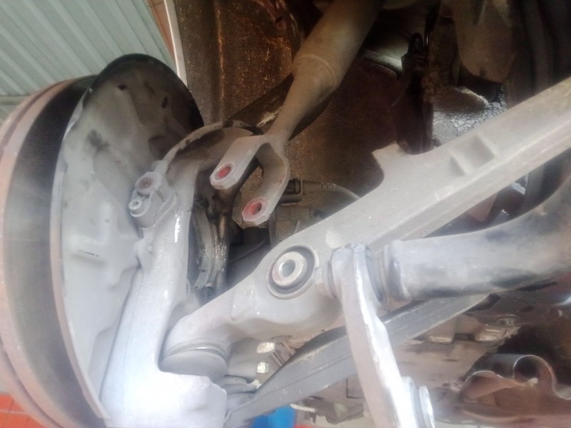 Recambio de mangueta delantera derecha para audi a4 b6 descapotable (8h7) 2.5 tdi referencia OEM IAM   