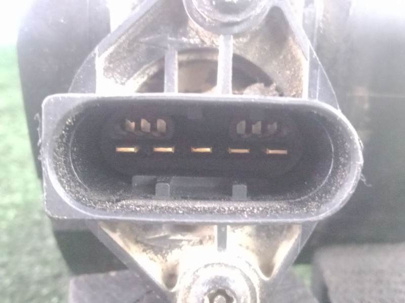 Recambio de caudalimetro para bmw 3 compact (e46) 320 td referencia OEM IAM 0928400468 - 77870760 5.PINES BOSCH