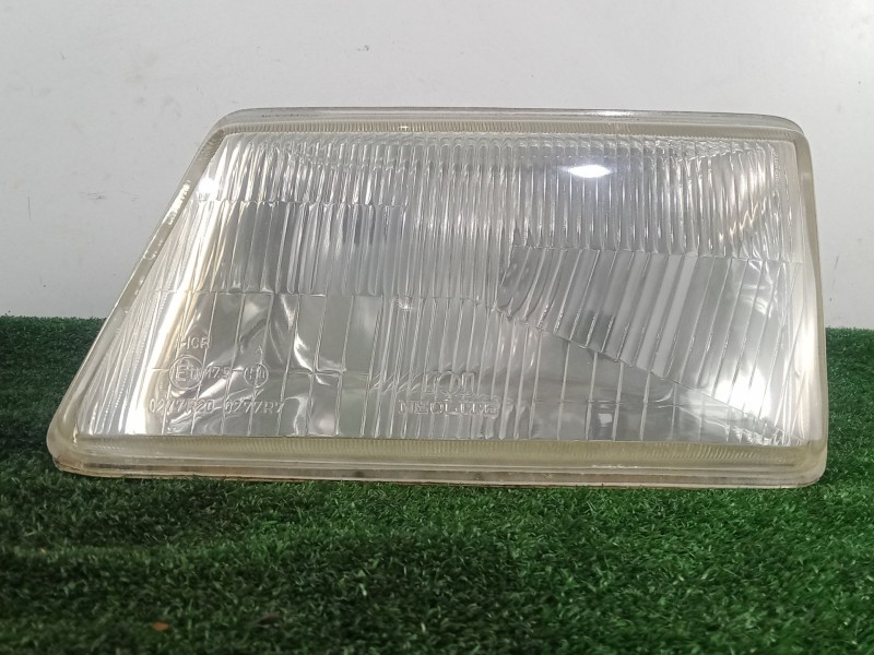 Recambio de faro izquierdo para peugeot 205 ii (20a/c) 1.4 referencia OEM IAM  FOCO.EUROPEO 