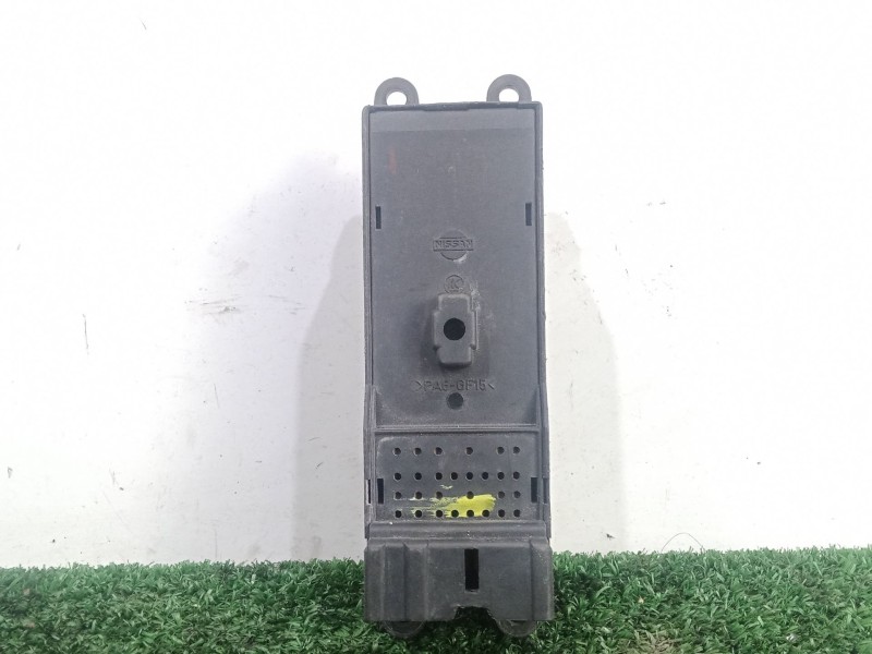 Recambio de mando elevalunas delantero izquierdo para nissan pick-up (d22) referencia OEM IAM  4 BOTONES 