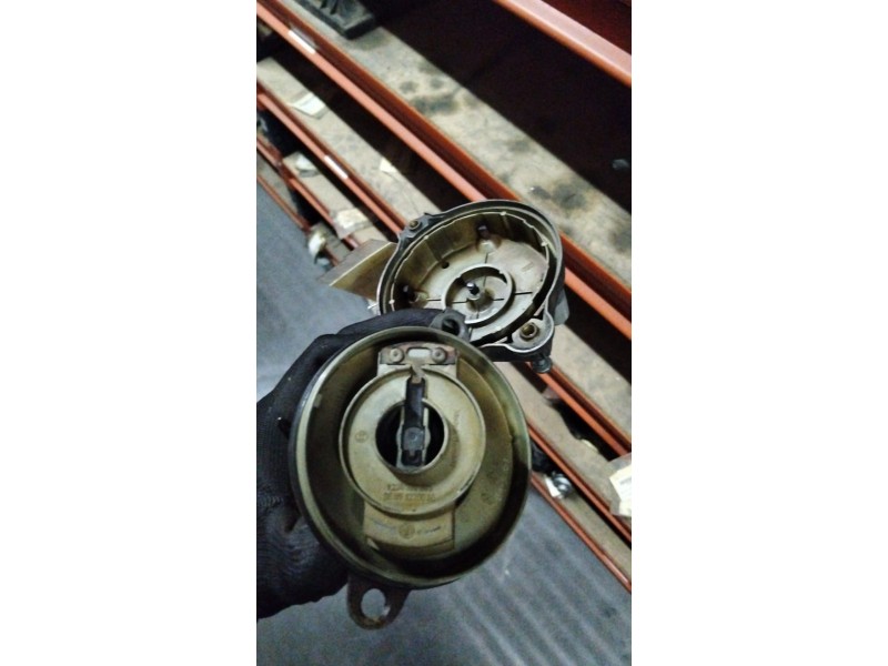 Recambio de delco para ford sierra turnier referencia OEM IAM BOSCH|88WF12106BB  1235522423