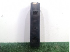 Recambio de mando elevalunas delantero izquierdo para kia carnival 2.9 crdi cat referencia OEM IAM 935704D320 - 935704D320OT 4.B 2