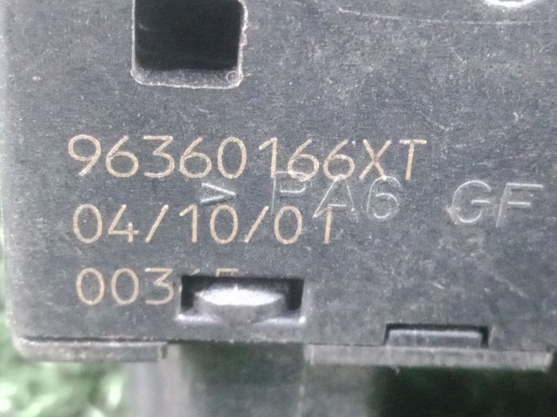 Recambio de mando elevalunas trasero derecho para peugeot 307 (s1) 1.6 16v cat referencia OEM IAM   