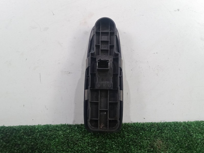 Recambio de mando elevalunas delantero derecho para citroën c4 picasso 2.0 hdi fap cat (rhr / dw10bted4) referencia OEM IAM 9663