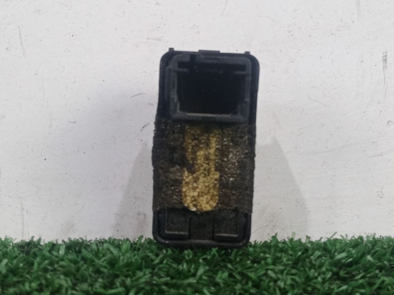 Recambio de mando elevalunas trasero izquierdo para citroën c4 berlina collection referencia OEM IAM   4.PIN